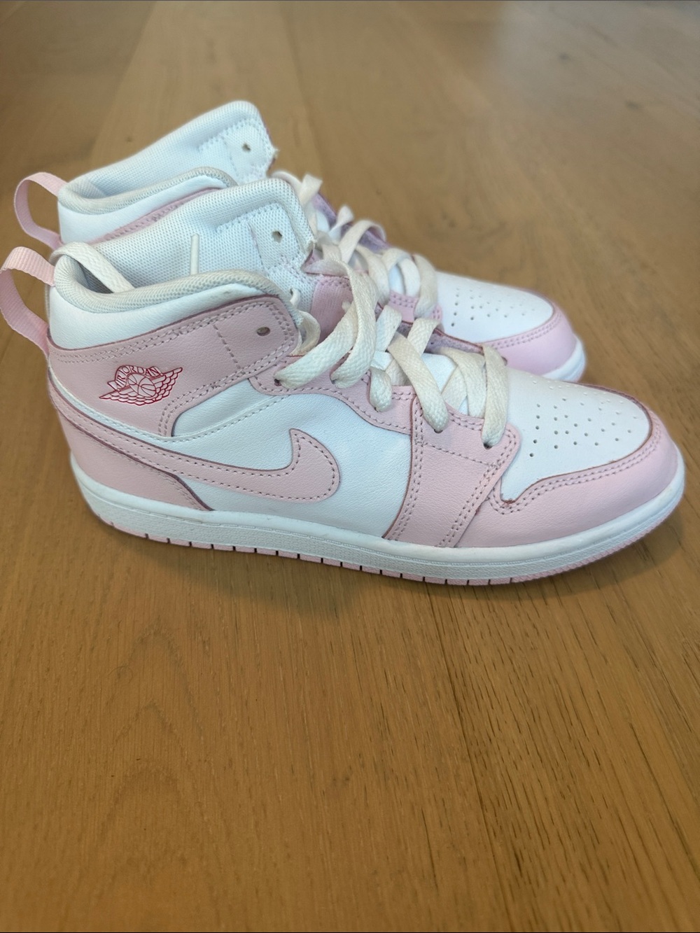 Nike Air Jordan 1 Mid Sneakers Pink Foam- EUC